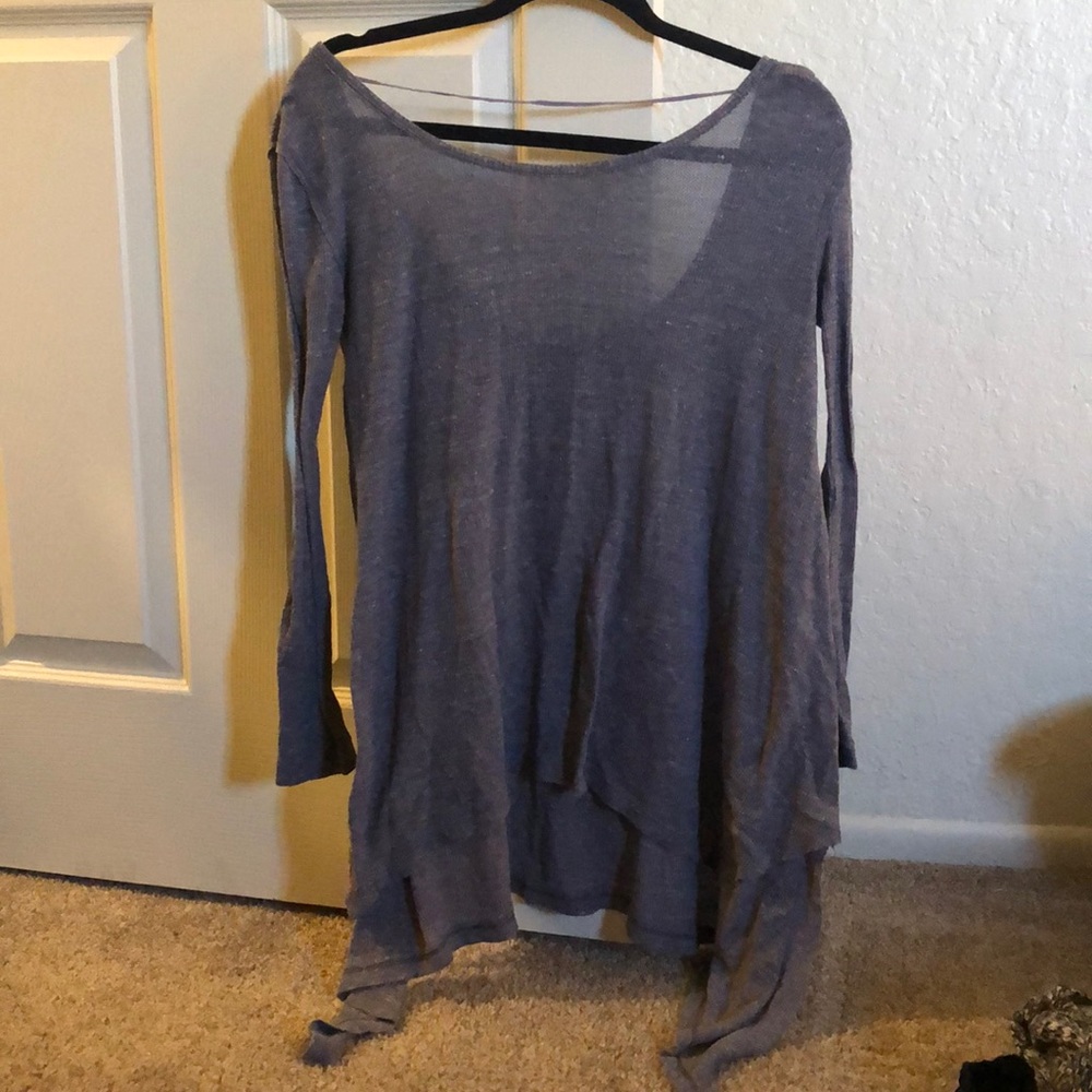 Blue gray long sleeve comfy top